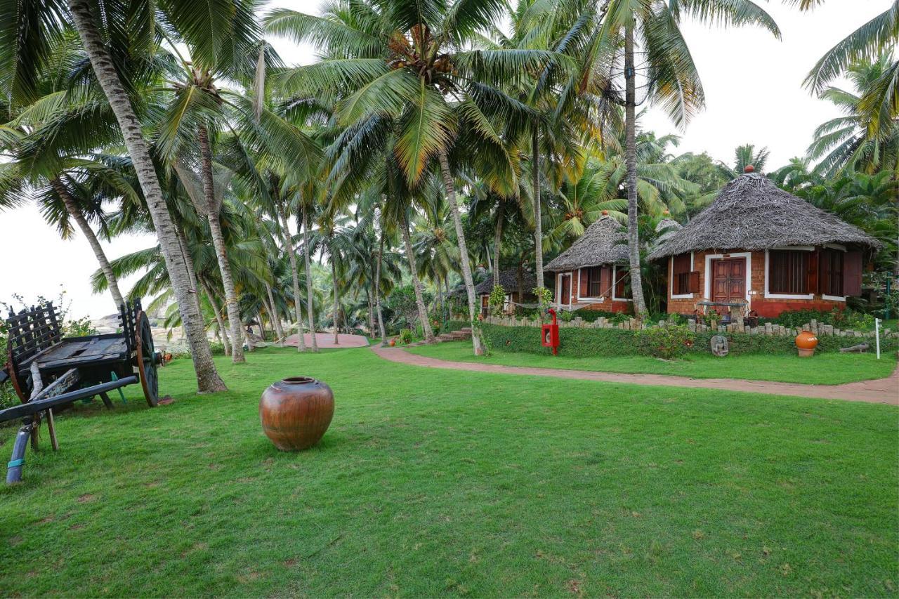 Soma Manaltheeram Ayurveda Beachvillage Kovalam Zewnętrze zdjęcie