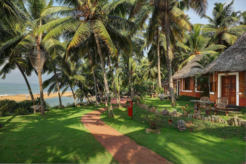 Soma Manaltheeram Ayurveda Beachvillage Kovalam Zewnętrze zdjęcie