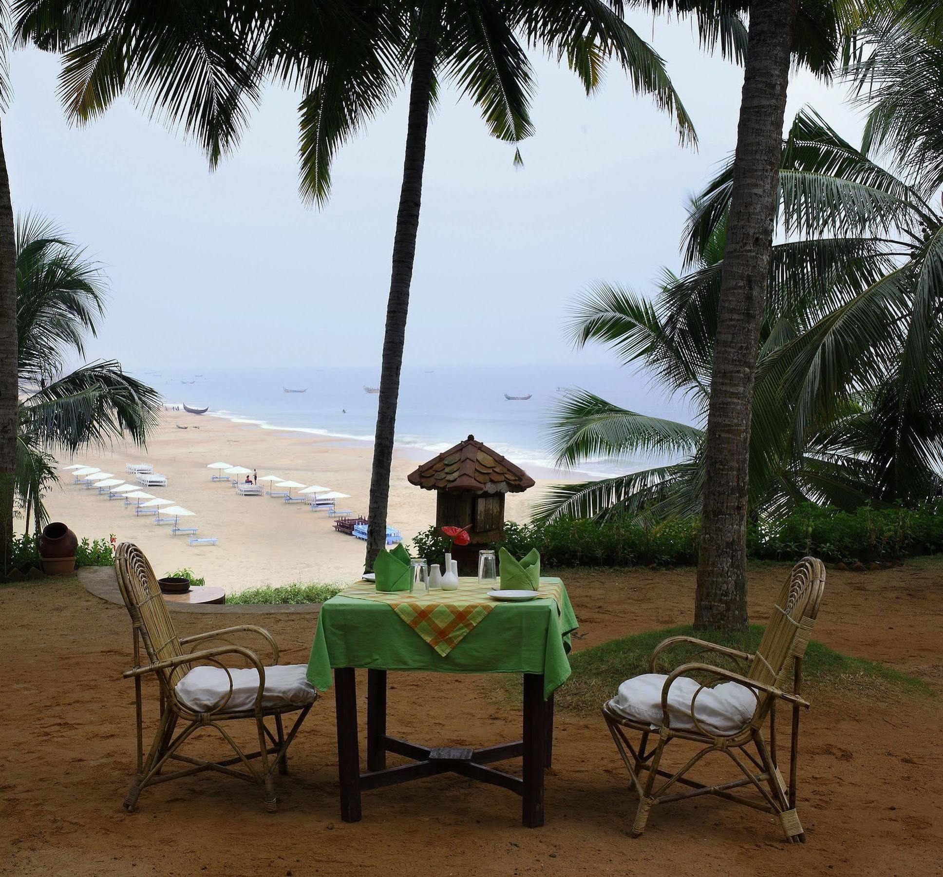 Soma Manaltheeram Ayurveda Beachvillage Kovalam Zewnętrze zdjęcie